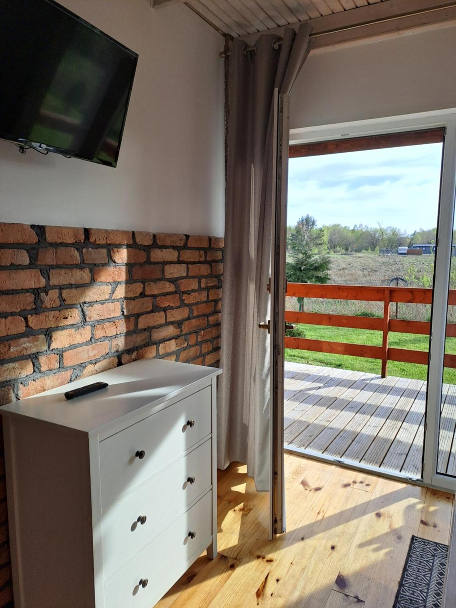 Bobrowe Zacisze - Domki Letniskowe Zarnowska ภายนอก รูปภาพ